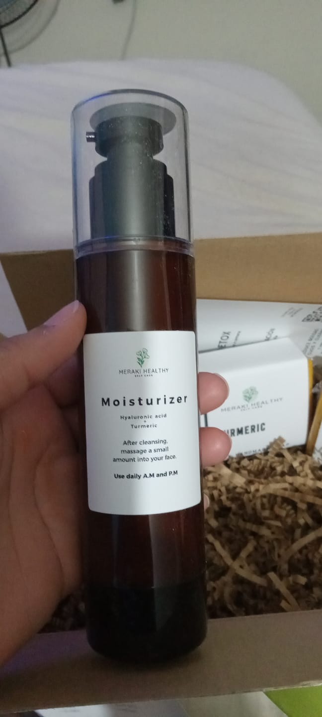 Customer photo review of Moisturizer cream with  Hyaluronic Acid