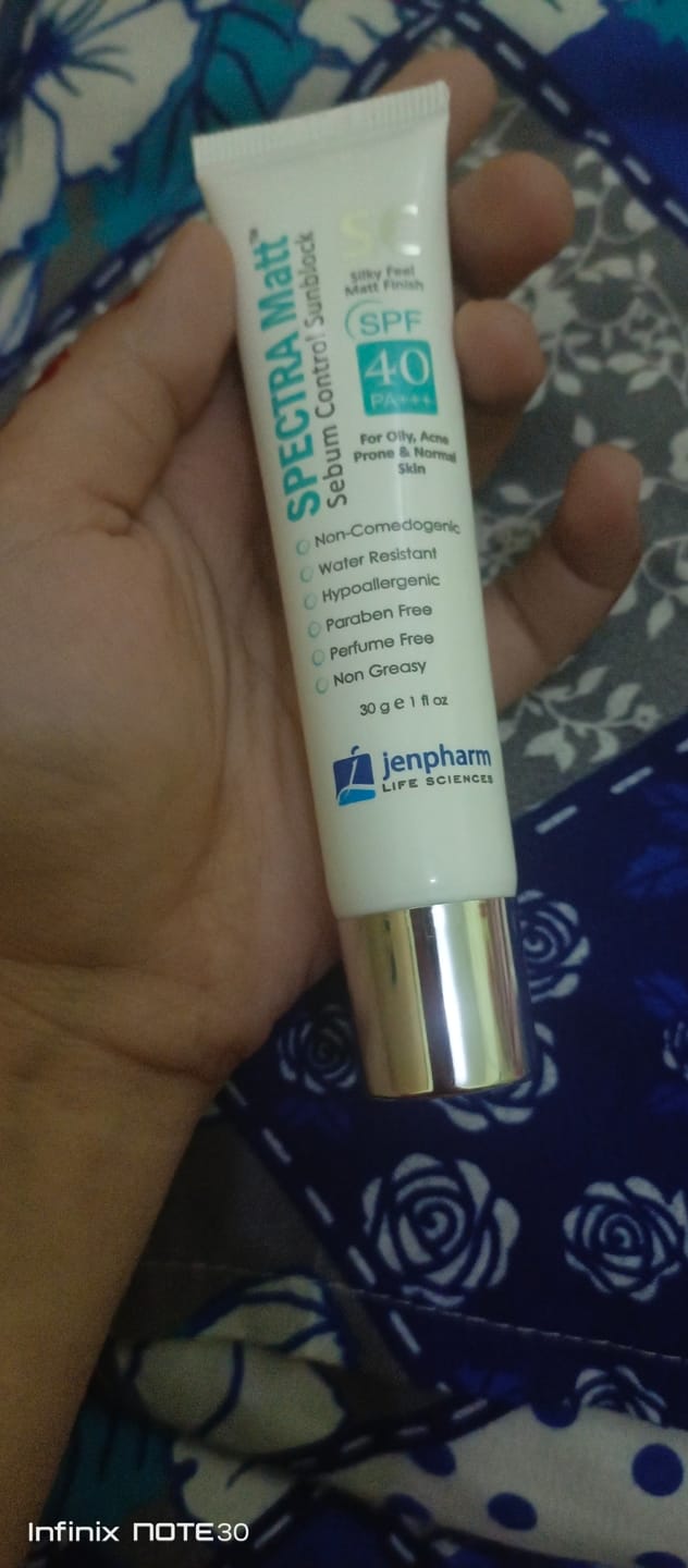 Customer photo review of Spectra Matt SC SPF 40