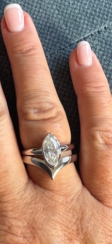 Customer photo review of Surf Moon Solitaire Moissanite Ring