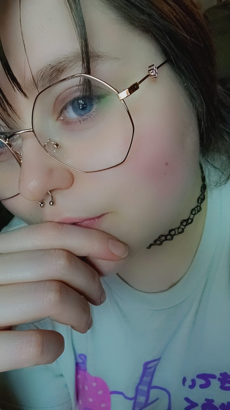 Customer photo review of Linda Eyeglasses