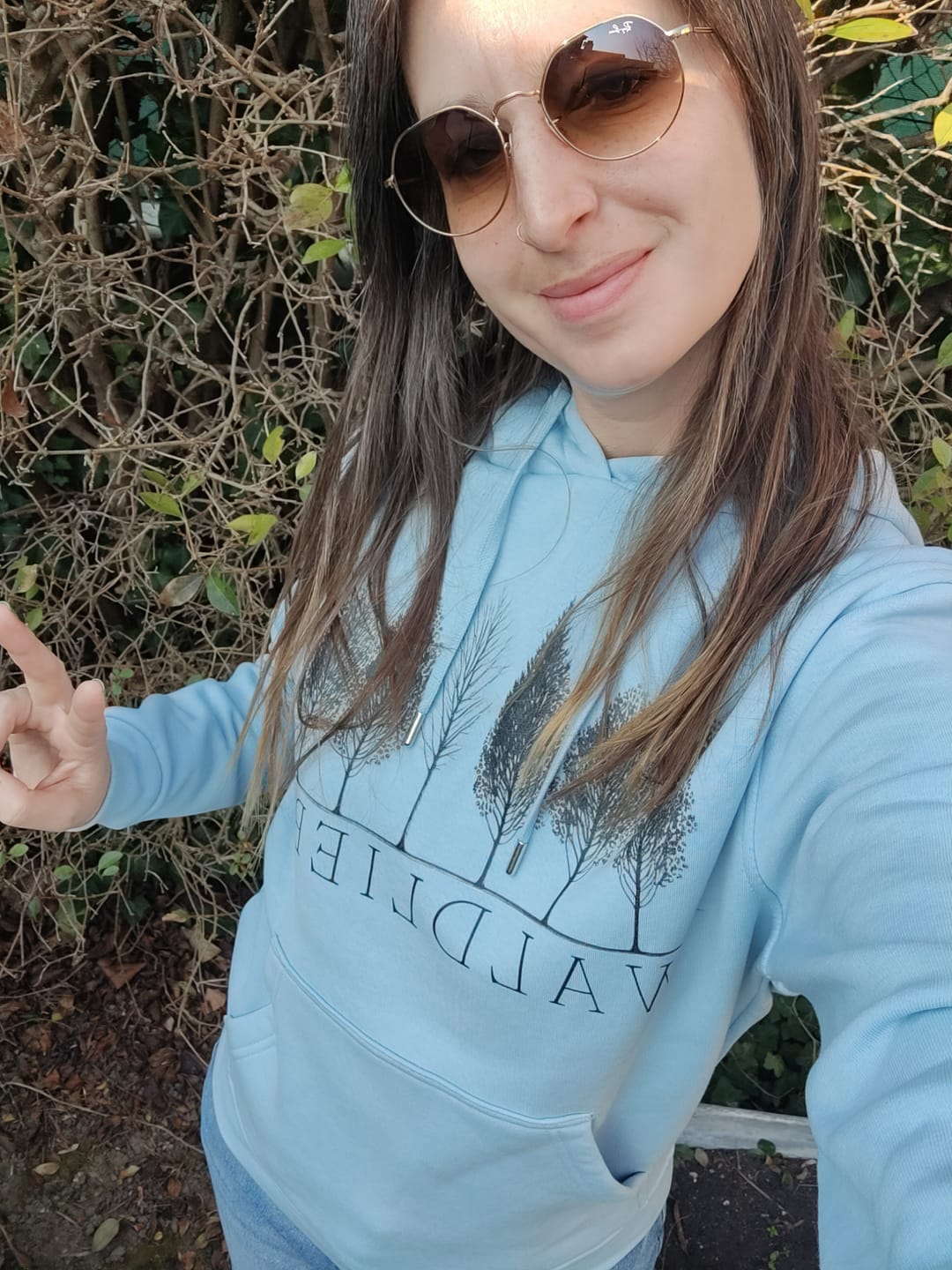 Customer photo review of Waldliebe｜Premium Hoodie