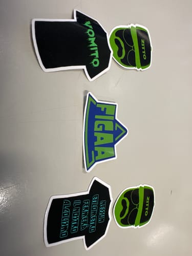 Customer photo review of NATALE - 500 Sticker 5x5 cm + 100 Sticker OMAGGIO