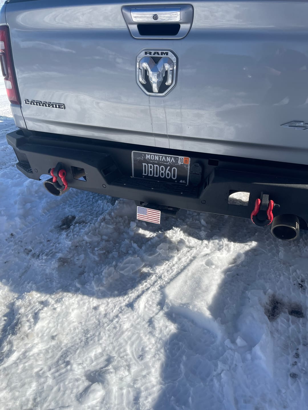 Customer photo review of Heavy Duty D Ring Shackles - Red with Isolators (2PK) | 58,000 lbs (29 US Ton) Max Strength
