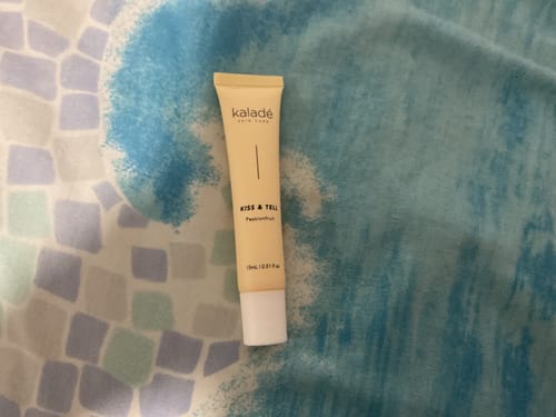 Customer photo review of Kiss & Tell Lip Balm