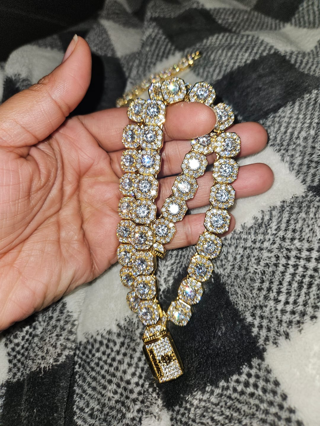Customer photo review of 10mm Clustered Tennis Chain - Gold