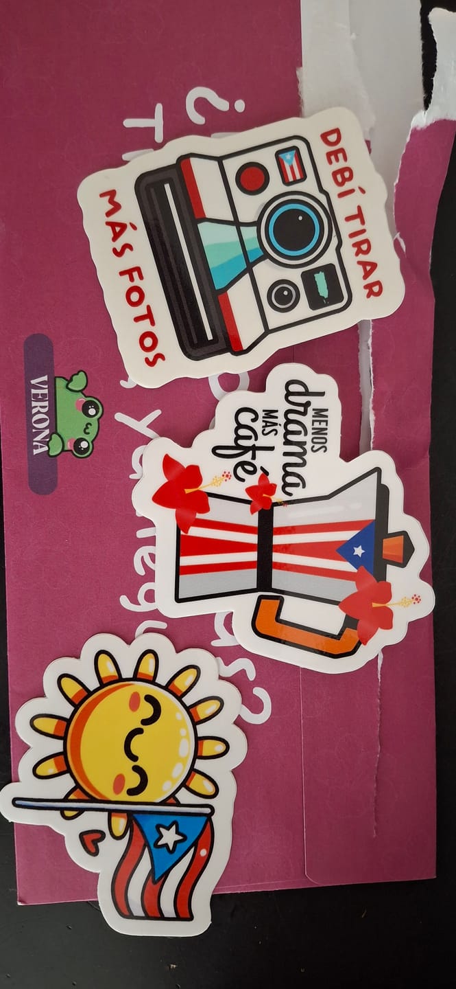 Customer photo review of Sol de Puerto Rico (Sticker Laminado)