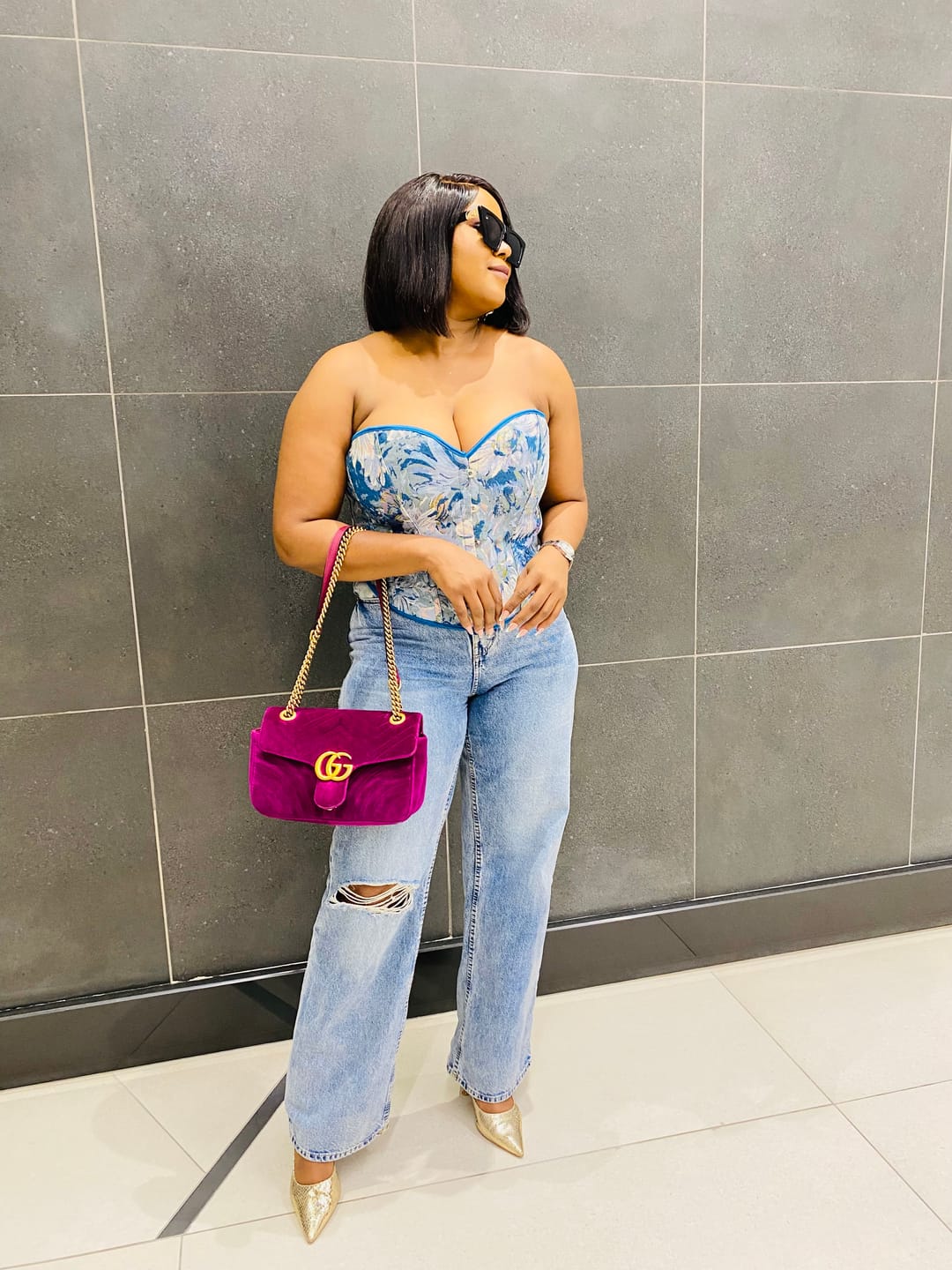 Customer photo review of Black Diva Logo Sunglasses