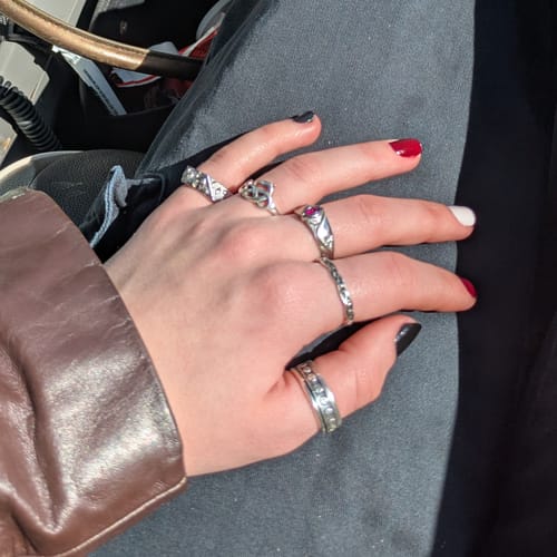 Customer photo review of BIRTHSTONE RING (JULY)