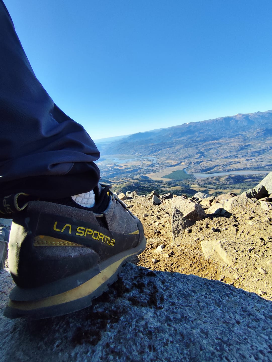 Customer photo review of Zapatilla Aproximación Hombre Boulder X