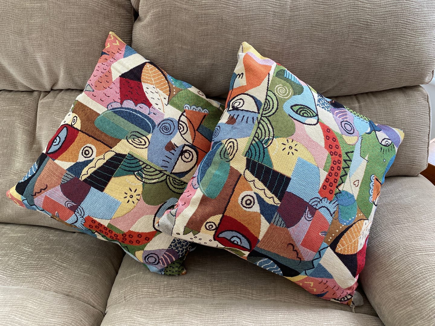 Customer photo review of Abstract Faces Tapestry Fabric