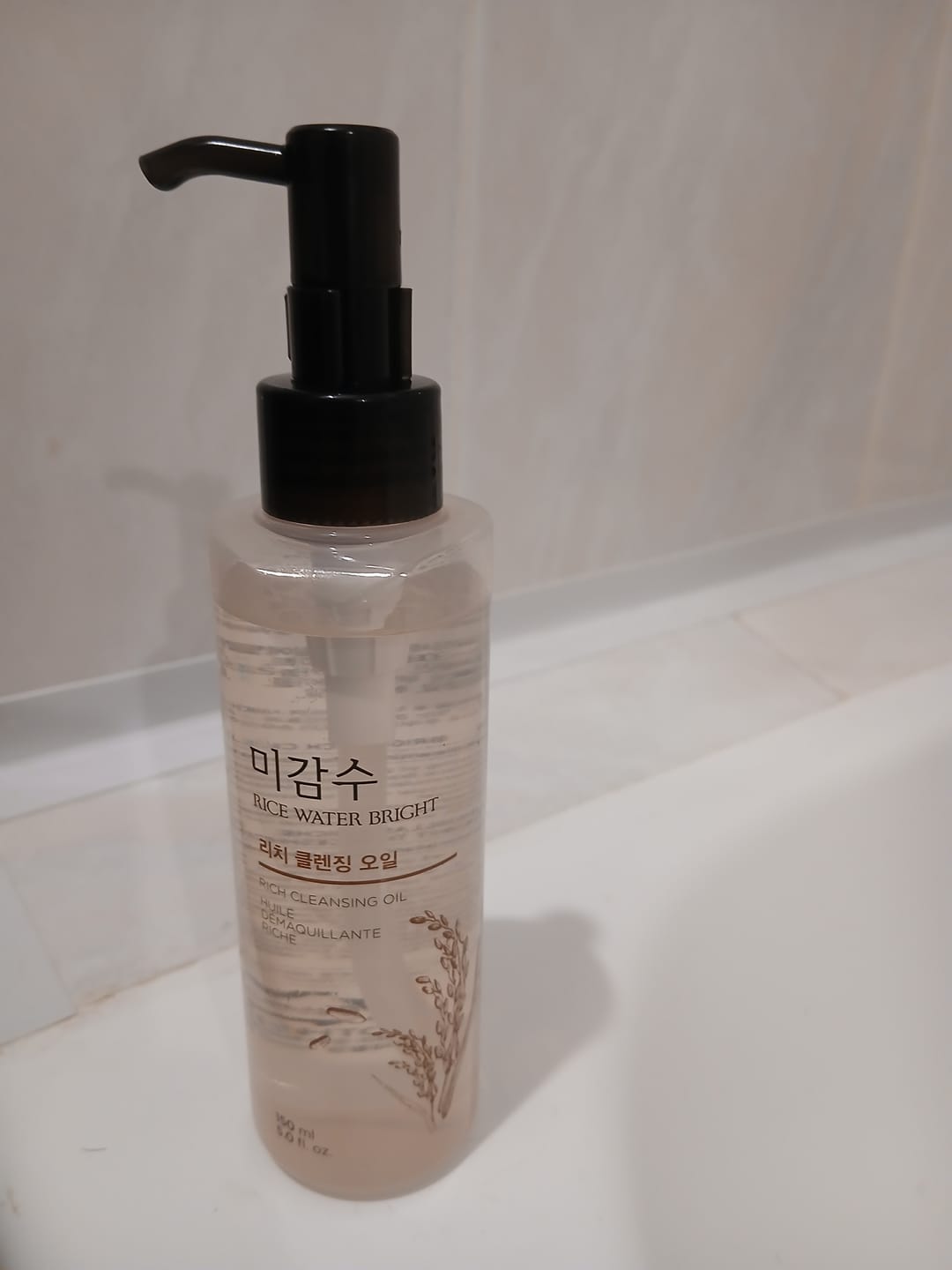 Customer photo review of Hidrofīla eļļa ar rīsu ekstraktu The Face Shop Rice Water Bright Rich Cleansing Oil