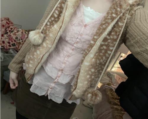 Customer photo review of [Rose Island] Fairy Spirit Deer In Flower Field Faux Fur Hoodie with Zipper
