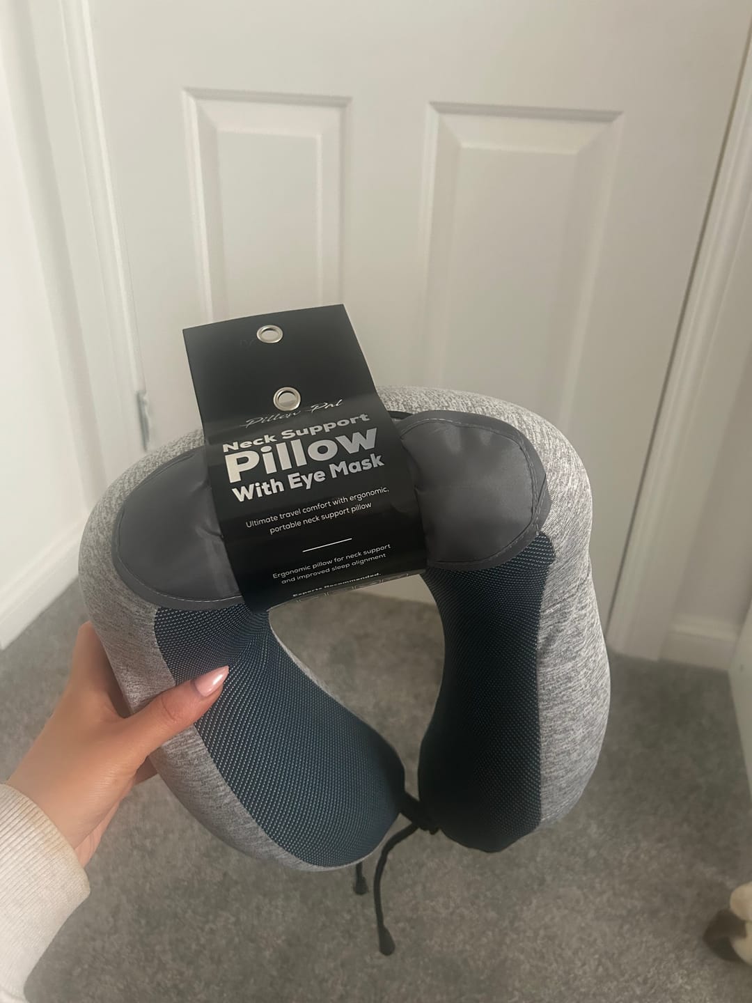 Customer photo review of Navy Ergo Rest Neck Pillow