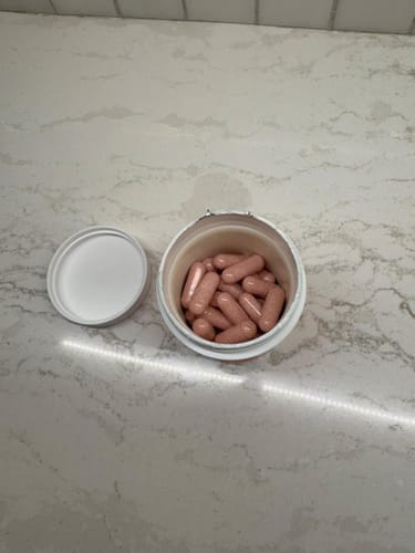 Customer photo review of Women’s Vaginal Probiotic – Supports Microbiome & pH | 60 Vegan Caps