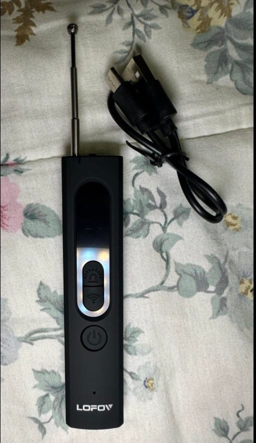 Customer photo review of GPS Tracker Detector