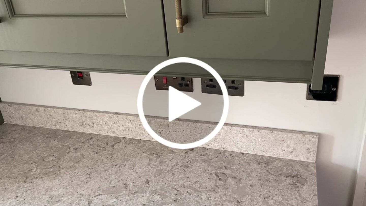 Customer video review of Bespoke Cut- Upto 20M Super Length Continues Run LED COB Strip IP44 8W 3000K Warm White
