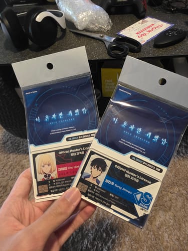 Customer photo review of Solo Leveling - Hunter Certificate Card