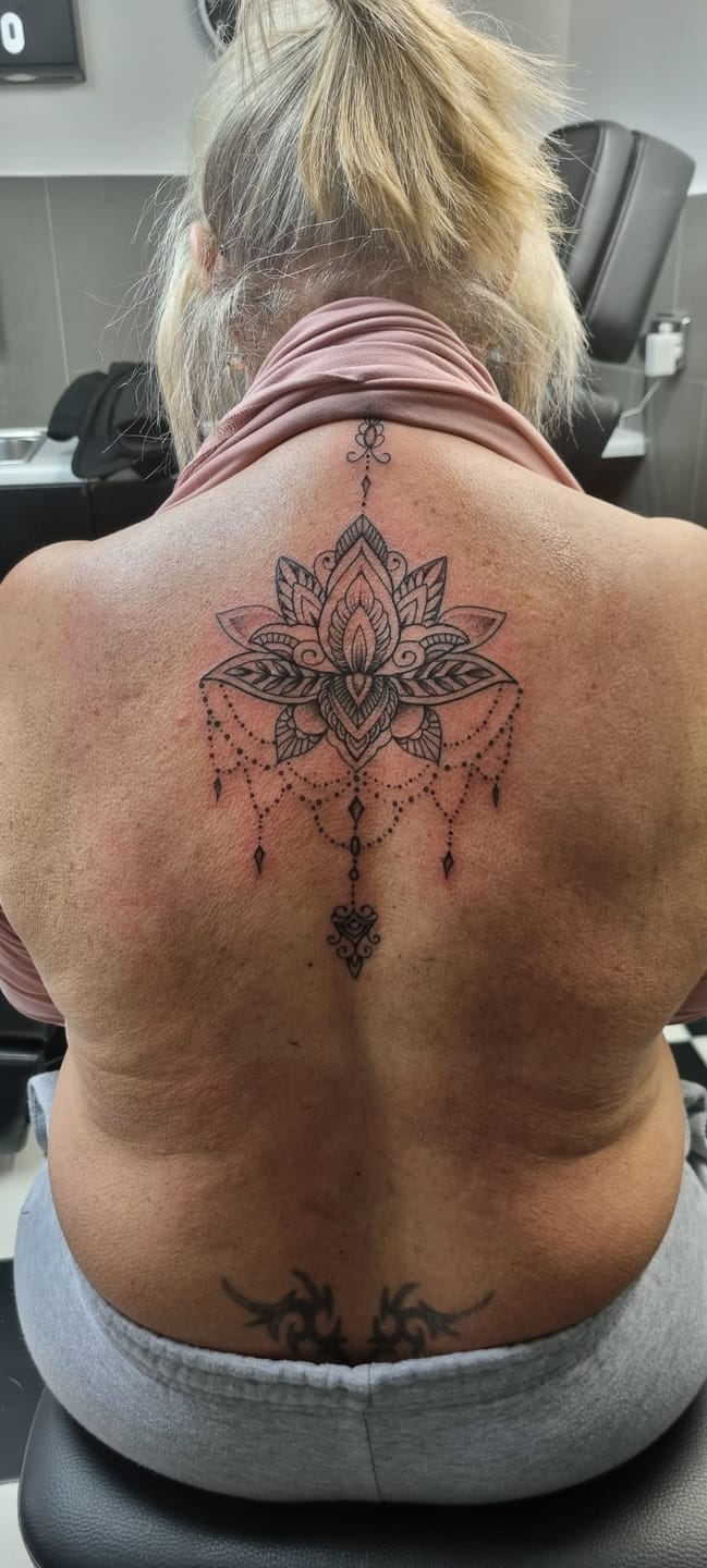 Customer photo review of TattooNumbx Numbing Spray