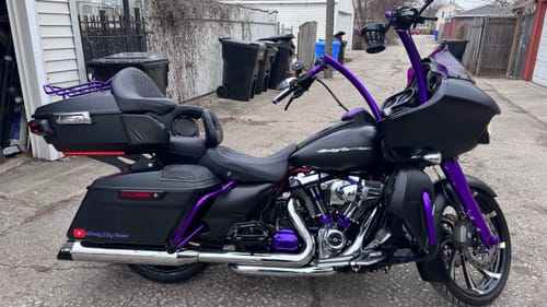 Customer photo review of HR3 Black Denim Side Covers STREET GLIDE SPECIAL 2015-2017 (FLHXS )