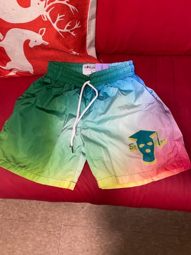 Customer photo review of GREEN MIX NYLON SHORT