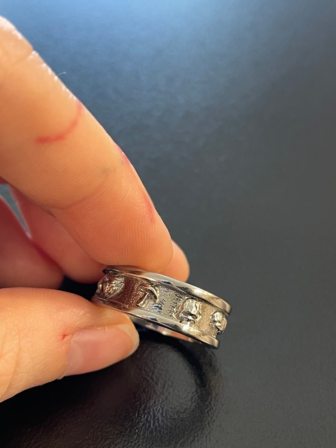 Customer photo review of PSYCHEDELIC LOVE RING