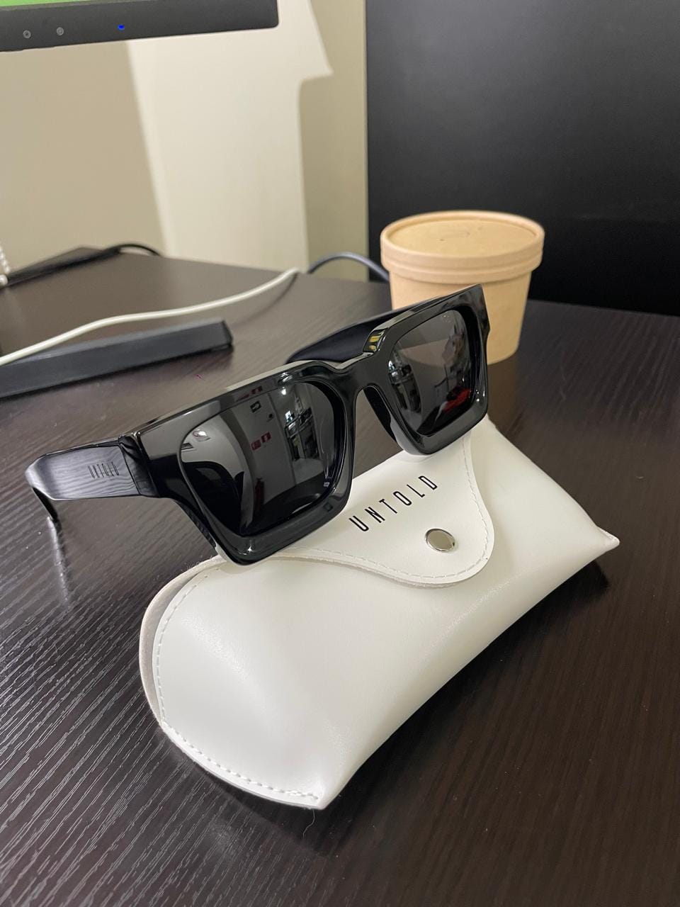Customer photo review of Micenas Black