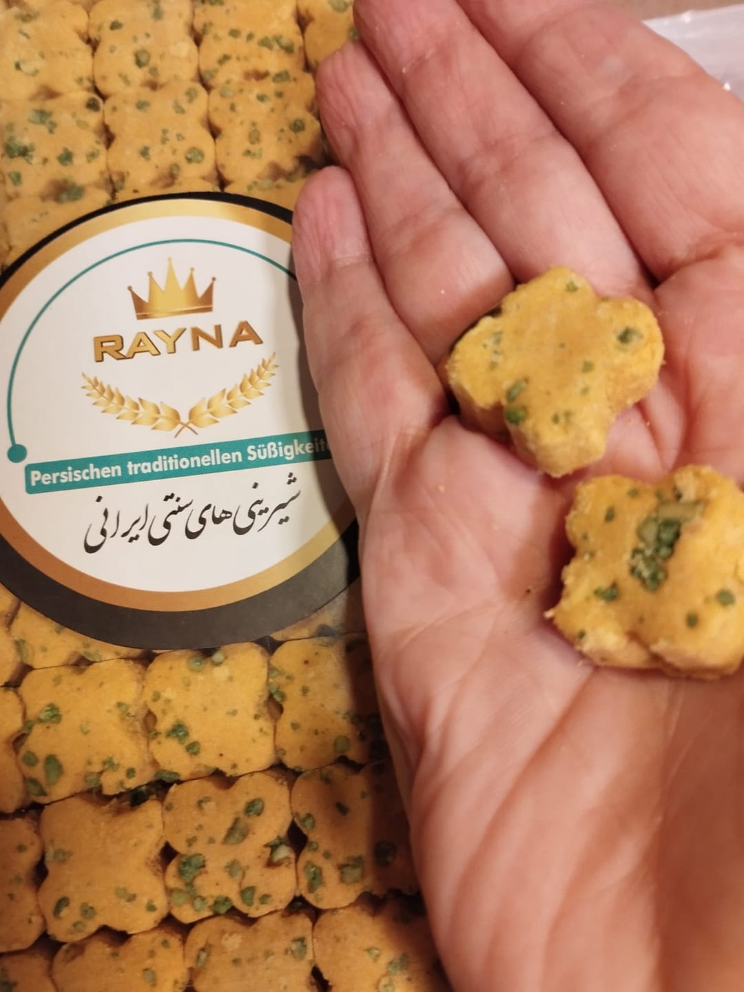 Customer photo review of Kichererbsenkekse mit Pistazien (Nan-e Nokhodchi)