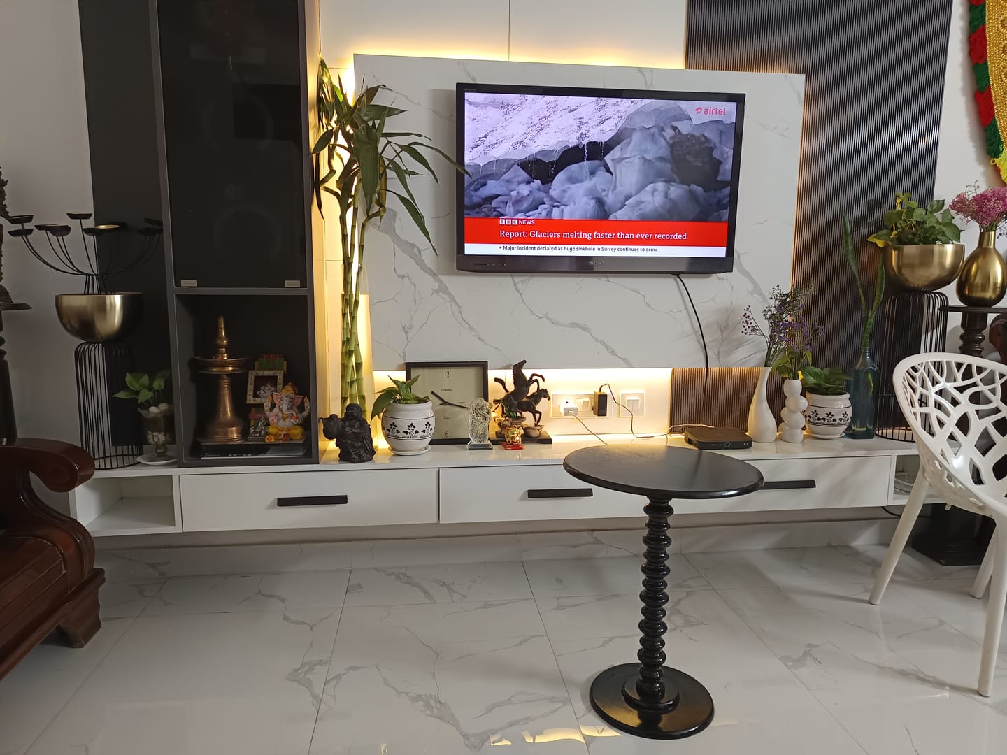 Customer photo review of Wooden Side Table for Living Room Coffee End Table