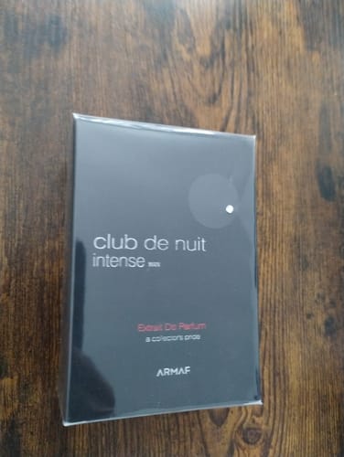 Customer photo review of Armaf Club De Nuit Lionheart Eau de Parfum Spray for Men 3.4 oz