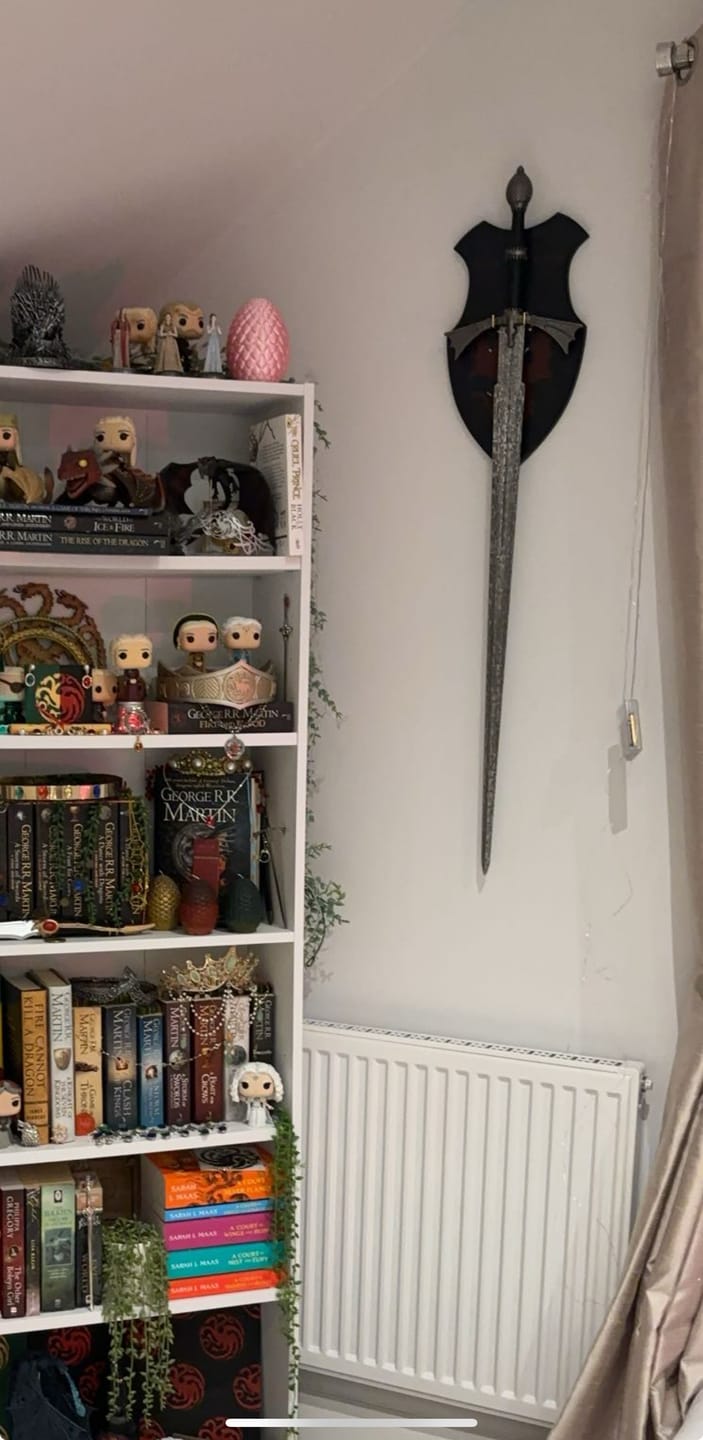 Customer photo review of Dark Sister | Sword of Daemon Targaryen| Game of Thrones Replica