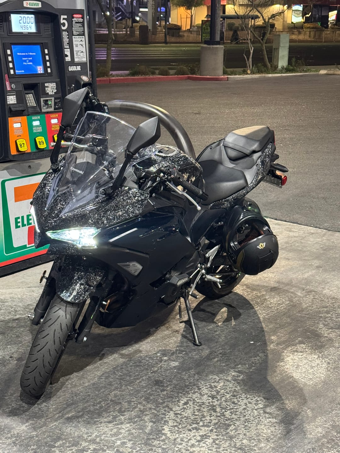 Customer photo review of Phantom Black Carbon Fiber Vinyl Wrap