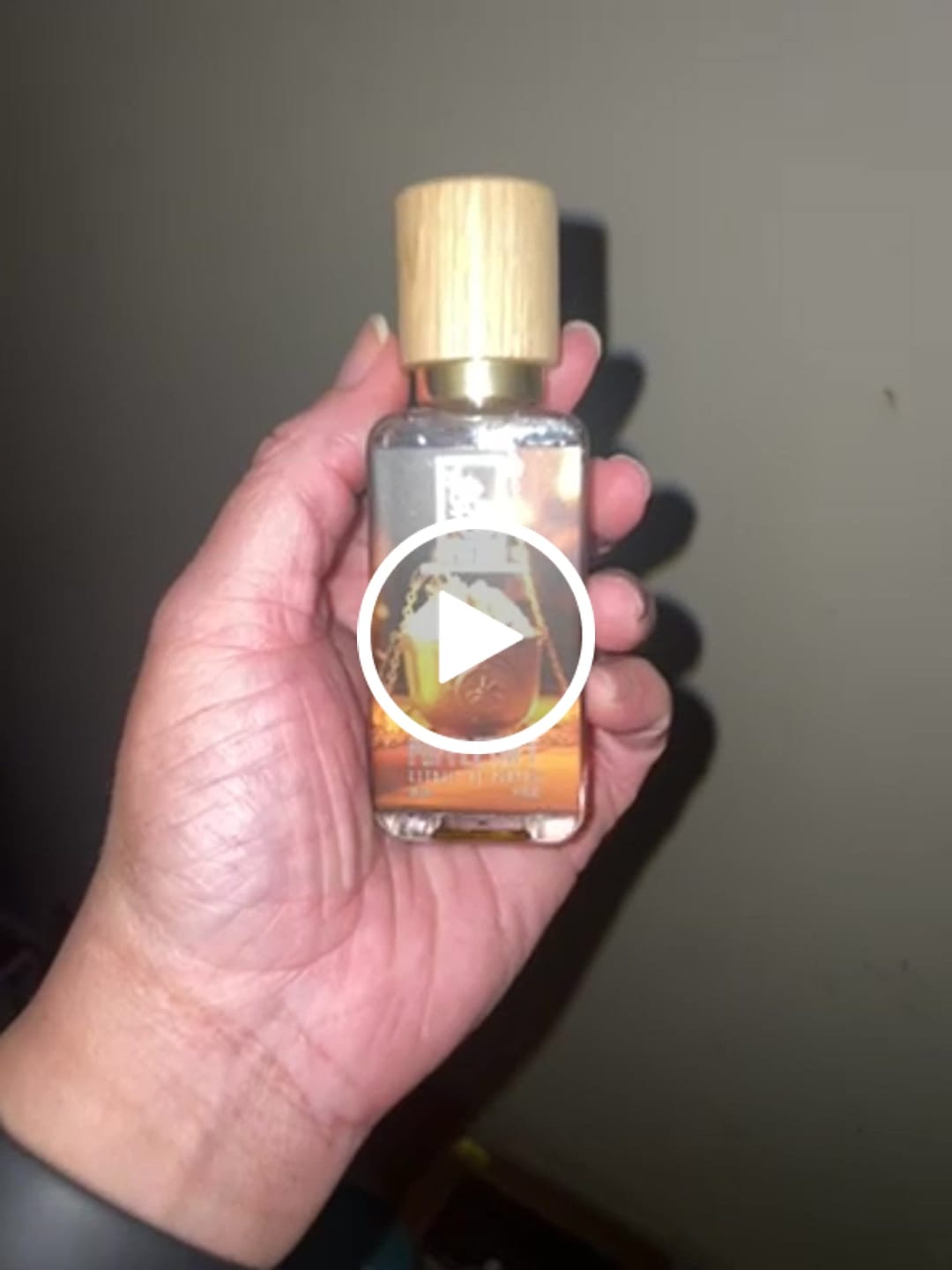 Customer video review of Puffletuft