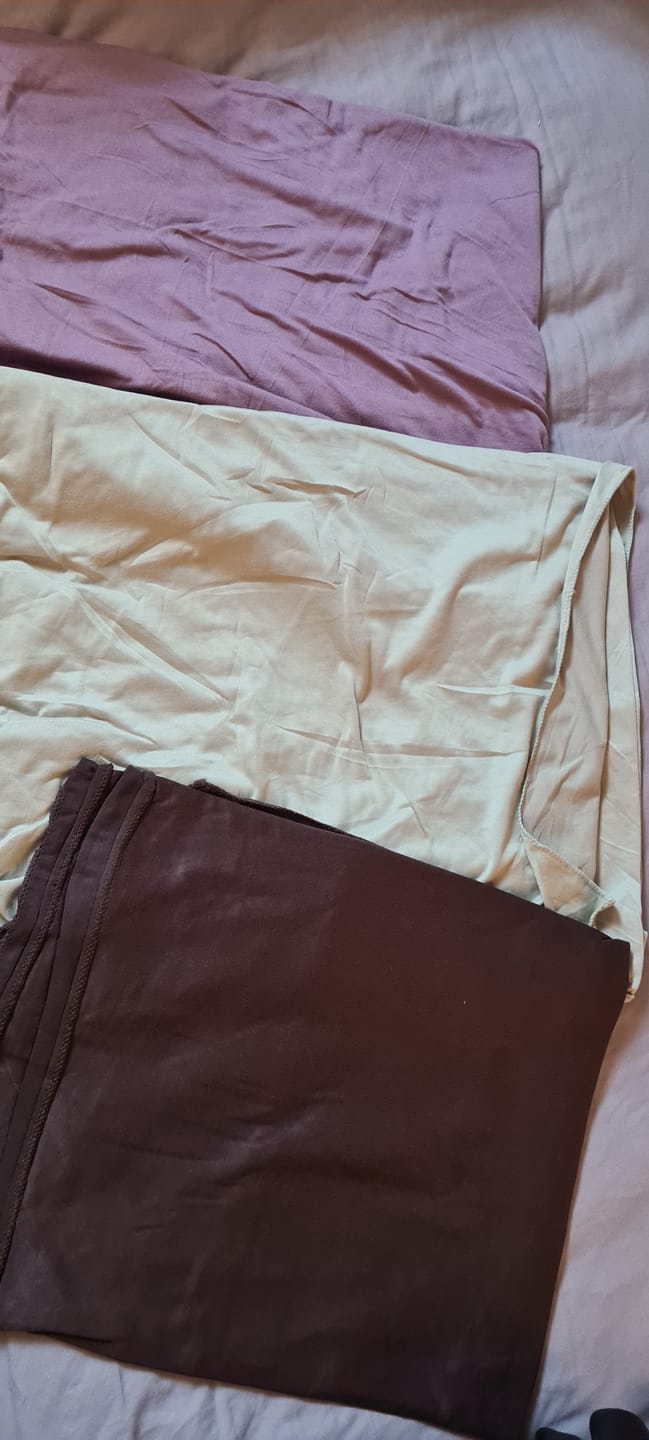 Customer photo review of *5 for £10* Jersey Stretchy Large Hijab
