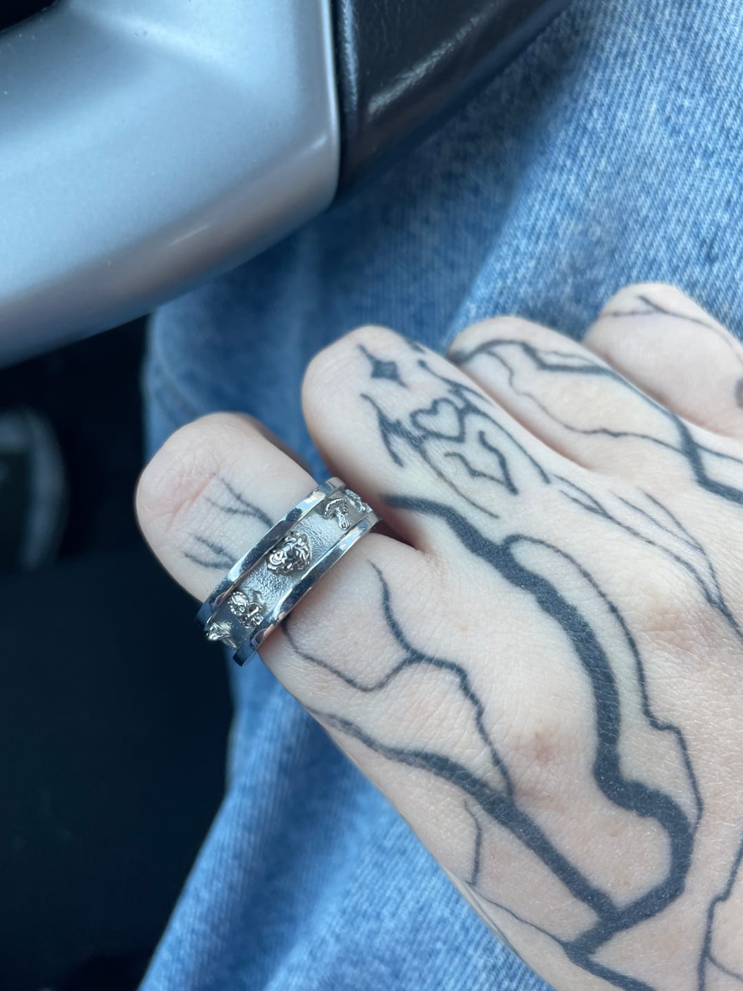 Customer photo review of PSYCHEDELIC LOVE RING