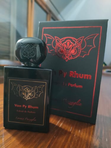 Customer photo review of LORENZO PAZZAGLIA - VAN PY RHUM