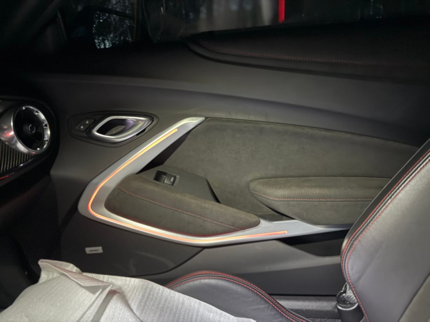 Customer photo review of 2016-2024 Camaro Real Carbon Fiber Interior Door Panel Chrome Trim Cover