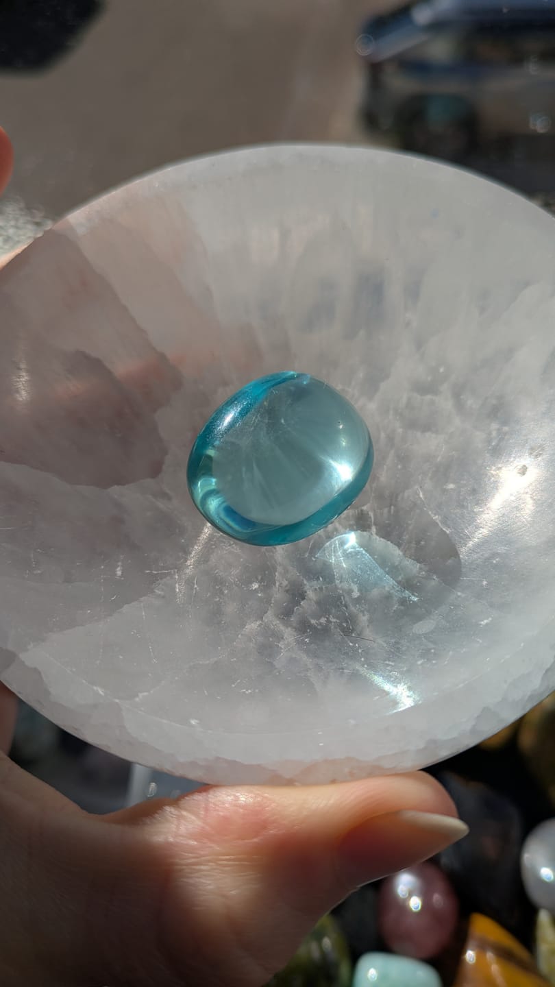 Customer photo review of Blue obsidian - Tumblestone