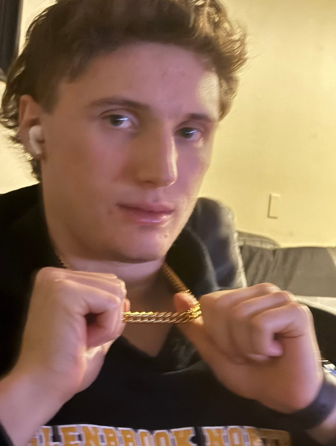 Customer photo review of "Unbreakable" Cuban (Gold) 10mm