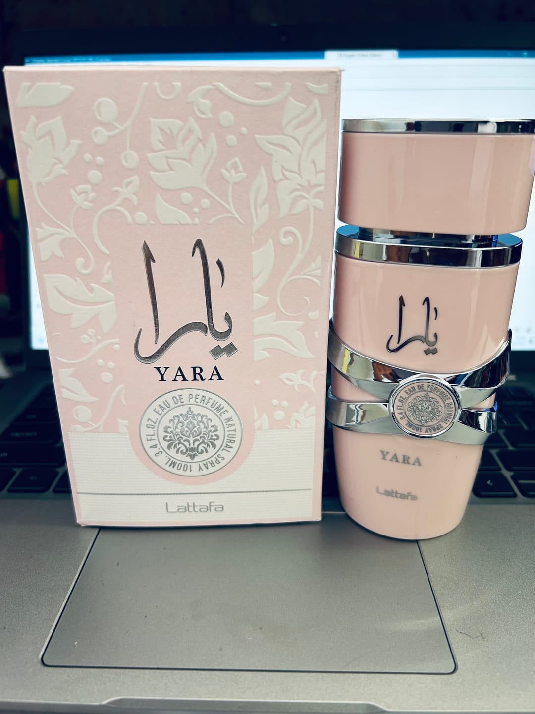 Customer photo review of Yara lattafa 100ml Eau de Parfum