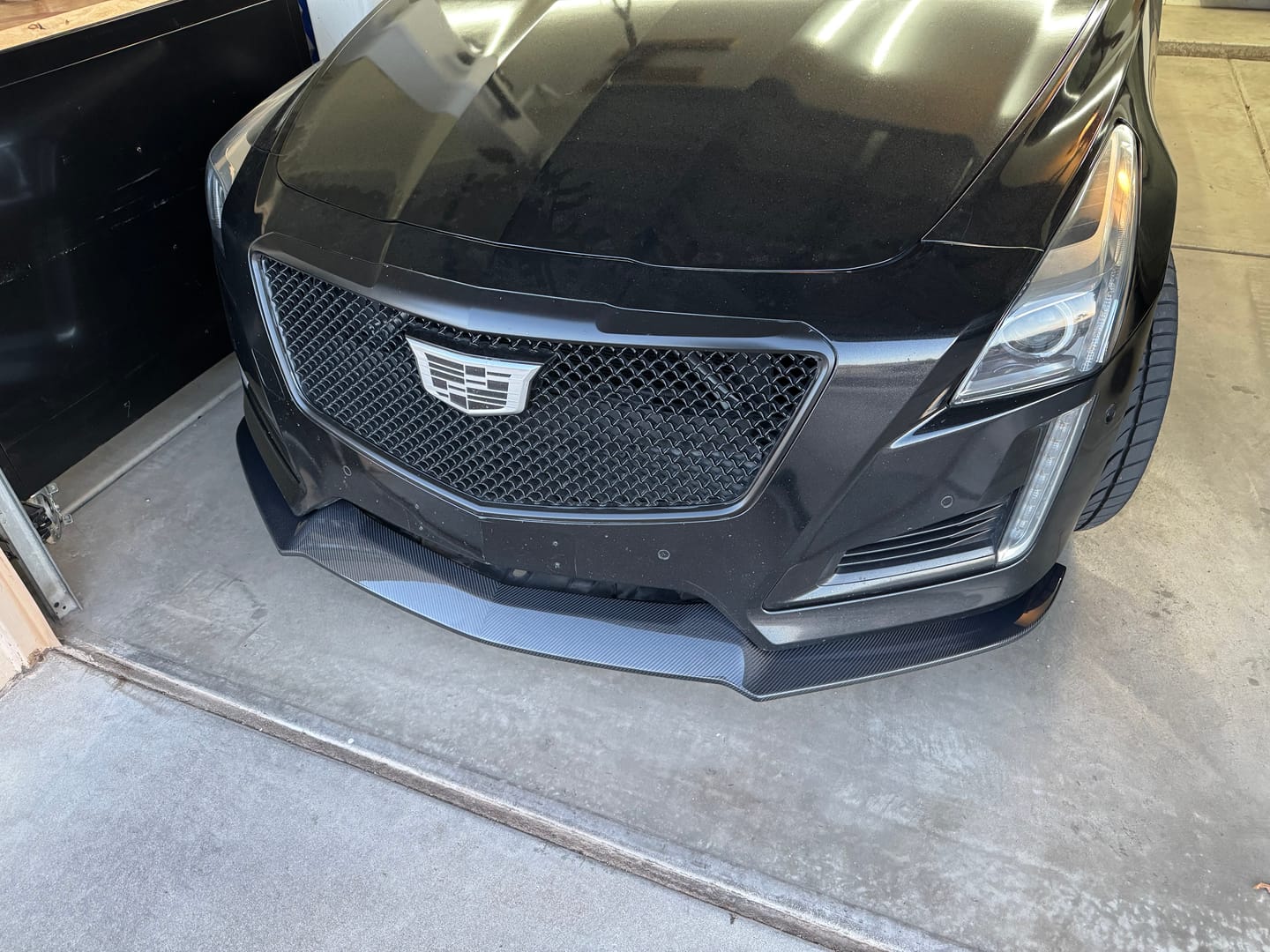 Customer photo review of 2014-19 Cadillac CTS Vsport Performance Front Splitter