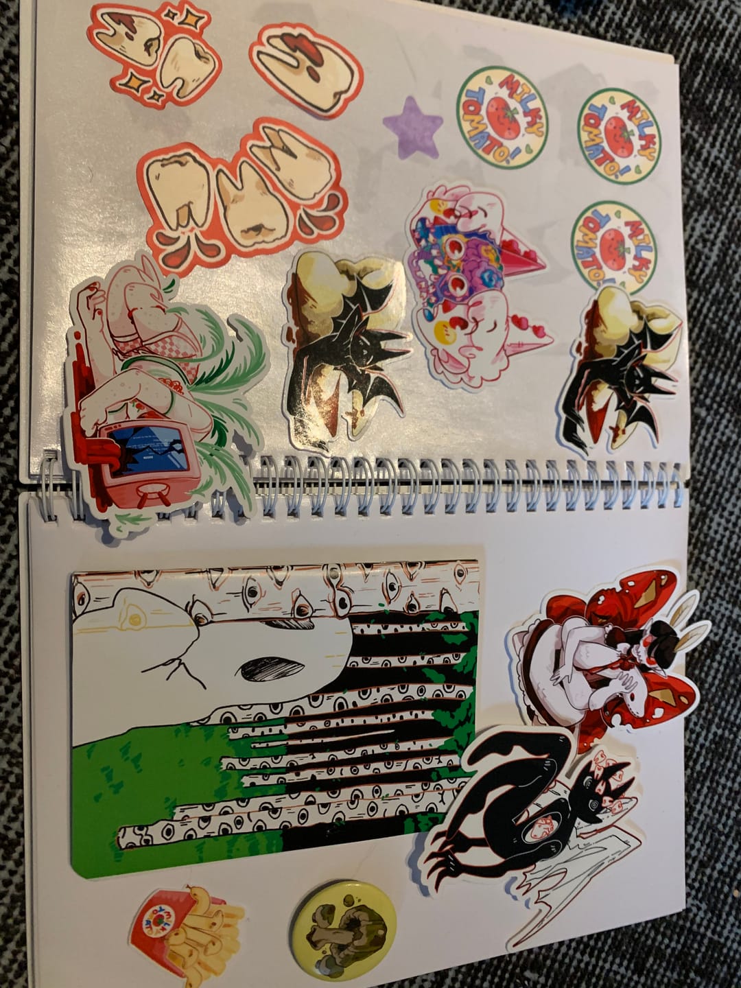 Customer photo review of Creepy Mystery Gift Box
