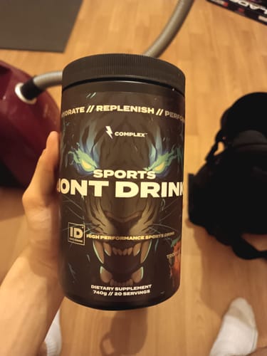 Zákaznická recenze s fotkou produktu Dual-Carb Ion Drink