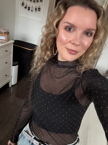 Customer photo review of Silver Glitter Freckles Makeup Patches