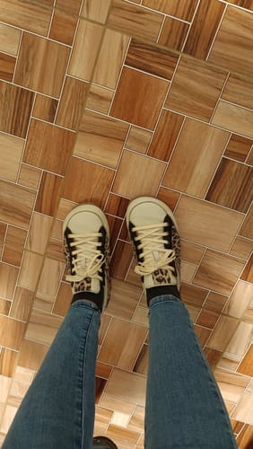 Customer photo review of Zapatilla A1. Animal Print