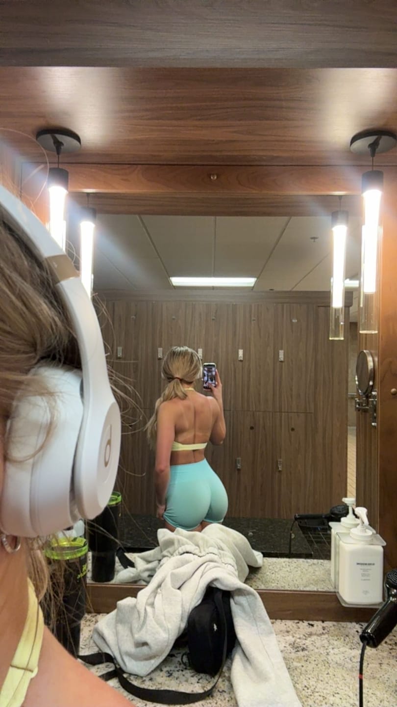 Customer photo review of W120 - seamless core shorts Spring 24'