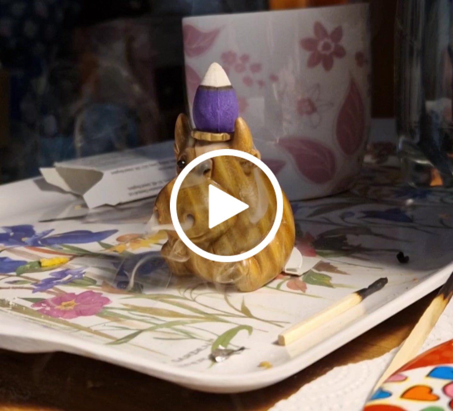 Customer video review of Buddha Stones Green Sandalwood Cute Calf Pattern Meditation Backflow Incense Burner Decoration