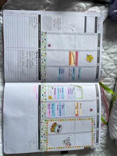 Customer photo review of Weekly 2025 Planner Rainbow Prisma