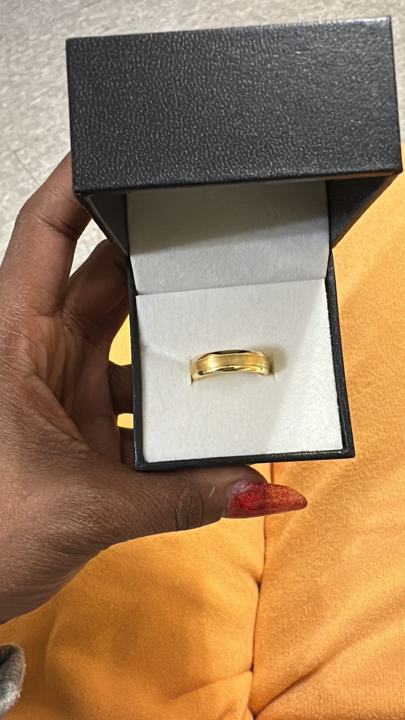 Customer photo review of Louily Classic Matte and Polished Men's Wide Wedding Band
