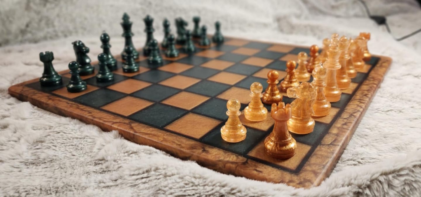 Customer photo review of 14.5x14.5x0.5" Medium Chess Board Silicone Mold With 1.5" Squares