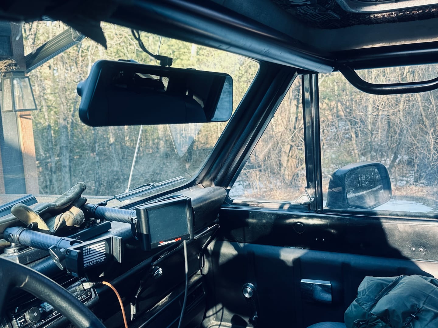 Customer photo review of WOLFBOX G900Pro 12MP WiFi Touch Screen Rear View Mirror Dash Cam Smart Mirror with Exclusive 30-Month Warranty